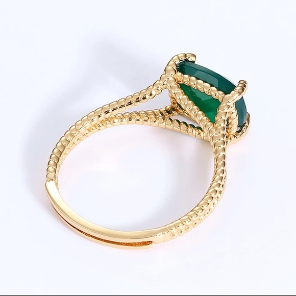 HOST PICK Natural Green Agate Ring - Picture 3 of 3